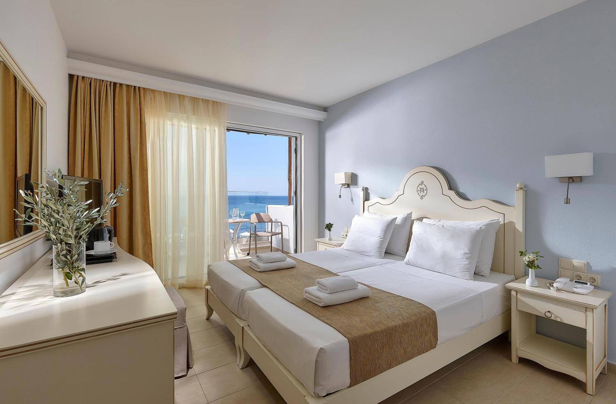 Comfort Room Beach Front,1580431641:JPEG